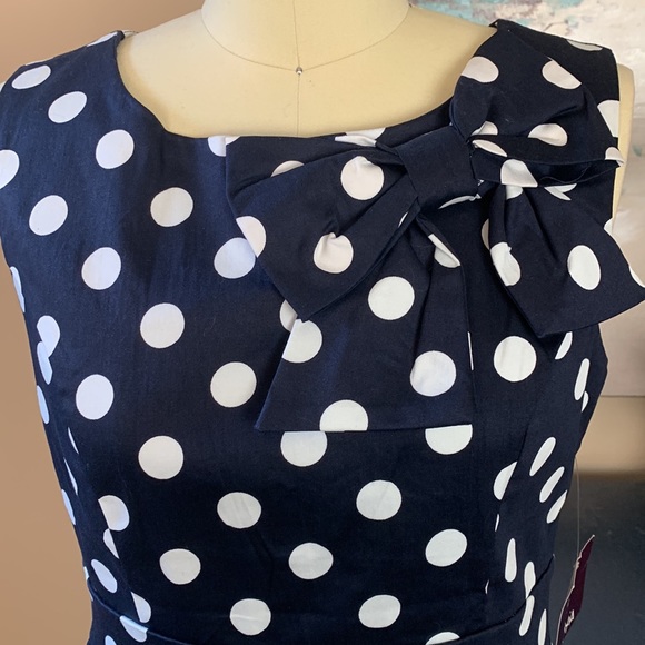 NWT IXIA Navy & White polka dot dress for
ModCloth 
Size Medium - Picture 3 of 7